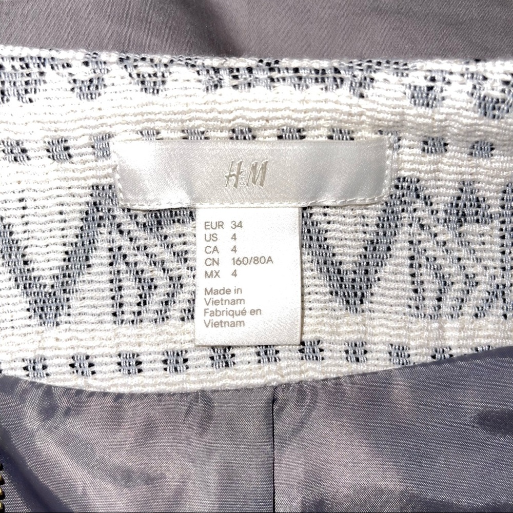 H&M Coat - Picture 4 of 6